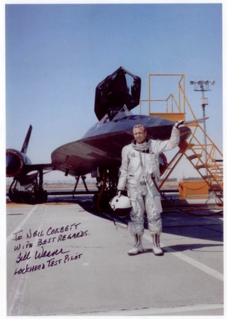 Illustration for article titled Cuando su avión SR-71 Blackbird se desintegró a Mach 3, este piloto sobrevivió a una caída libre desde el espacio